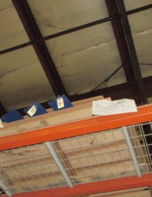 2216202 - GUARD DRIVE ROLLER