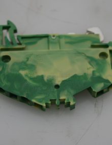 30008804 - TERMINAL BLOCK GREEN/YELLOW CAGE CLAMP 3-POLE 28-12AWG GROUND