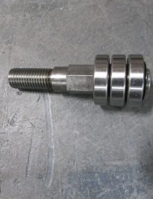 30033661 - TURNTABLE BEARING/AXLE ASSY