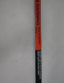 30039299 - LABEL WARNING 'DO NOT SIT OR WALK ON CONVEYORS. FOR GRAVITY CONVEYORS'