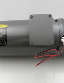 30062209 - MOTOR 1-1/2HP 208-230/460VAC 4.2-4/2FLA 3PH INVERTER DUTY 1725RPM@60HZ WITH 3FT LB BRAKE 24VDC COIL 145TC W/INTERNAL OVERLOAD (F2 MOUNTING JUNCTION BOX LOCATION)Heavy item, non-standard freight rates apply.