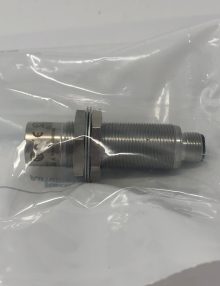 30070549 - SWITCH PROXIMITY 18MM DIA 8MM RANGE NON-SHIELDED NO 4 PIN MACRO 10-30V DC STAINLESS STEEL NPN