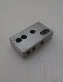 30074903 - BLOCK COVER MOUNT SIDE SEALER SHRINK WRAPPERS ALUMINUM