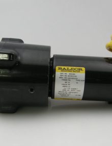 30092999 - GEARMOTOR 1/4HP 180VDC 20:1 125RPM OUTPUT 100IN-LBS 3/4IN PARALLEL SHAFT W/12IN LG CABLE  and  3P MINI MALE RECEPTACLE  and  M6 MOUNTING HOLES