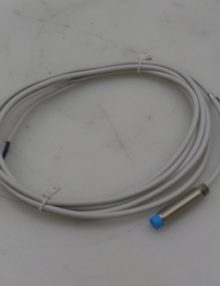 30105060 - SWITCH PROXIMITY 8MM DIA X 40.2MM LG(1.6IN) 4MM SENSING RANGE 3 WIRE NON-SHEILDED 10-30VDC N.O. M8X1MM CONNECTOR