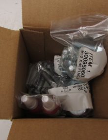 30163981 - FASTENER KIT S-25/3500 FLOOR MOUNT TWO LEG W/GEOMET TOP FRAME BOLTS FOR 3 HOLE DESIGN