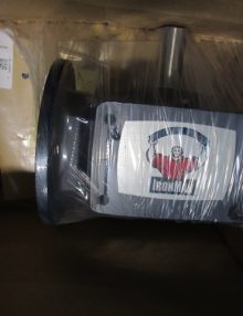 30202040 - REDUCER BMQ824 40:1 RIGHT ANGLE LEFT HAND OUTPUT 56C FACE / M10X1.50 MOUNTING HOLE TAPS / MOBIL GLYGOYLE 460 LUBRICANT (-10 TO +105F) (FOOD GRADE STANDARD)  / FILLED FOR OUTPUT SHAFT VERTICAL MOUNTING POSITION/ M6X1.0 TAP IN END OF OUTPUT SHAFT