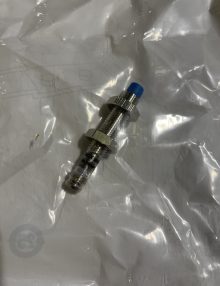 30219157 - SWITCH PROXIMITY INDUCTIVE 8MM DIA 50MM LONG 4MM RANGE N.O. NON-FLUSH M8 3-PIN QD 10-30 VDC PNP IP67 OP TEMP -25C to +75C