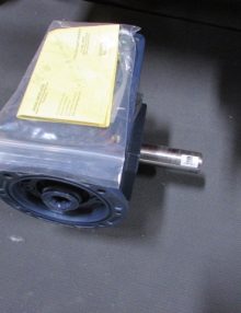 30219829 - REDUCER BMQ821 50:1 RIGHT ANGLE RIGHT HAND OUTPUT 80C FACE / MOBIL GLYGOYLE 460 LUBRICANT (-10 TO +105F)  (FOOD GRADE STANDARD)  / FILLED FOR WORM UNDER MOUNTING POSITION / CLOSED KEYWAY 1/8 FROM END OF SHAFT / M6X1.0 X 3/4IN DEEP TAP IN SHAFT END / REDUCED BACKDRIVE GEARING