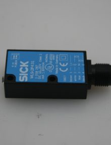 31001968 - SWITCH PHOTOCELL POLARIZED REFLEX RED PNP 10-30VDC 0-13FT M12 4PIN PLUG WITH TEACH MODE WL9-2P431 FT