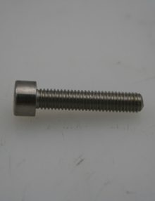 31008928 - FASTENER BOLT M5X0.8 X 12MM SOCKET HEAD CAP 18-8 STAINLESS STEEL DIN912