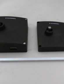 31018197 - SWITCH SAFETY KEY INTERLOCKED LEFT HINGED GUARD HANDLE WITH EMERGENCY OPERATOR