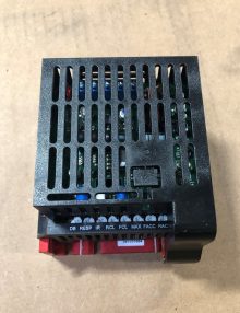 31020327 - DRIVE DC DC 1/2-2HP MAX 230VAC IN 180VDC OUT REGEN WITH SIMG USED TO ISOLATE DC VOLTAGE SIGNALS FACTORY CALIBRATED TO -10V TO +10VDC W/COVER (THIS IS KBMG212D ASSEMBLED W/SIMG P/N 8832)
