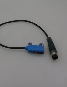 31051418 - SWITCH PHOTOCELL THROUGHBEAM 24VDC 3FT RANGE PNP DARK SWITCHING 3P NANO CHANGE CONNECTOR