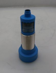 31059909 - SWITCH ULTRASONIC 12-30VDC 13-196IN SWITCHABLE OUTPUT IP65 M12 5PIN TYPE UM30 (-4 TO 158 DEG F) PNP