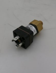 31067815 - SWITCH PRESSURE NON-ADJUSTABLE 58 PSI FALLING 250 PSI MAX SPDT 1/4NPT