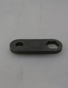 40402241 - PLATE IDLER ROLLER STUD MOUNT FDS