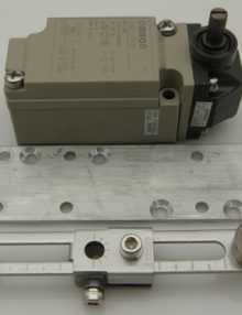 P-000358 - SWITCH LIMIT LOX W/ARM