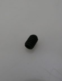 S-005027 - FASTENER SETSCREW 1/4-20 X 3/8 CUP POINT